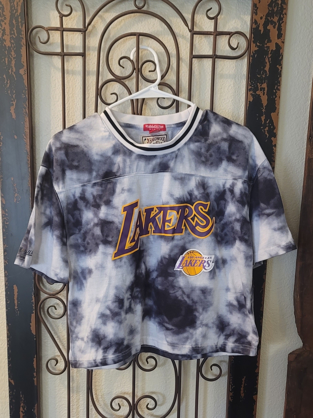 Mitchell & Ness Los Angeles Lakers Tie-Dye Crop T'shirt - Black/White